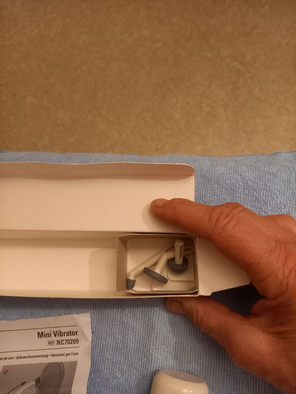 Dispositivi per massaggi: Mini Vibrator – Nuovo e nell'imballaggio originale da NIEDERBUCHSITEN venduto da jut_lpv5 3
