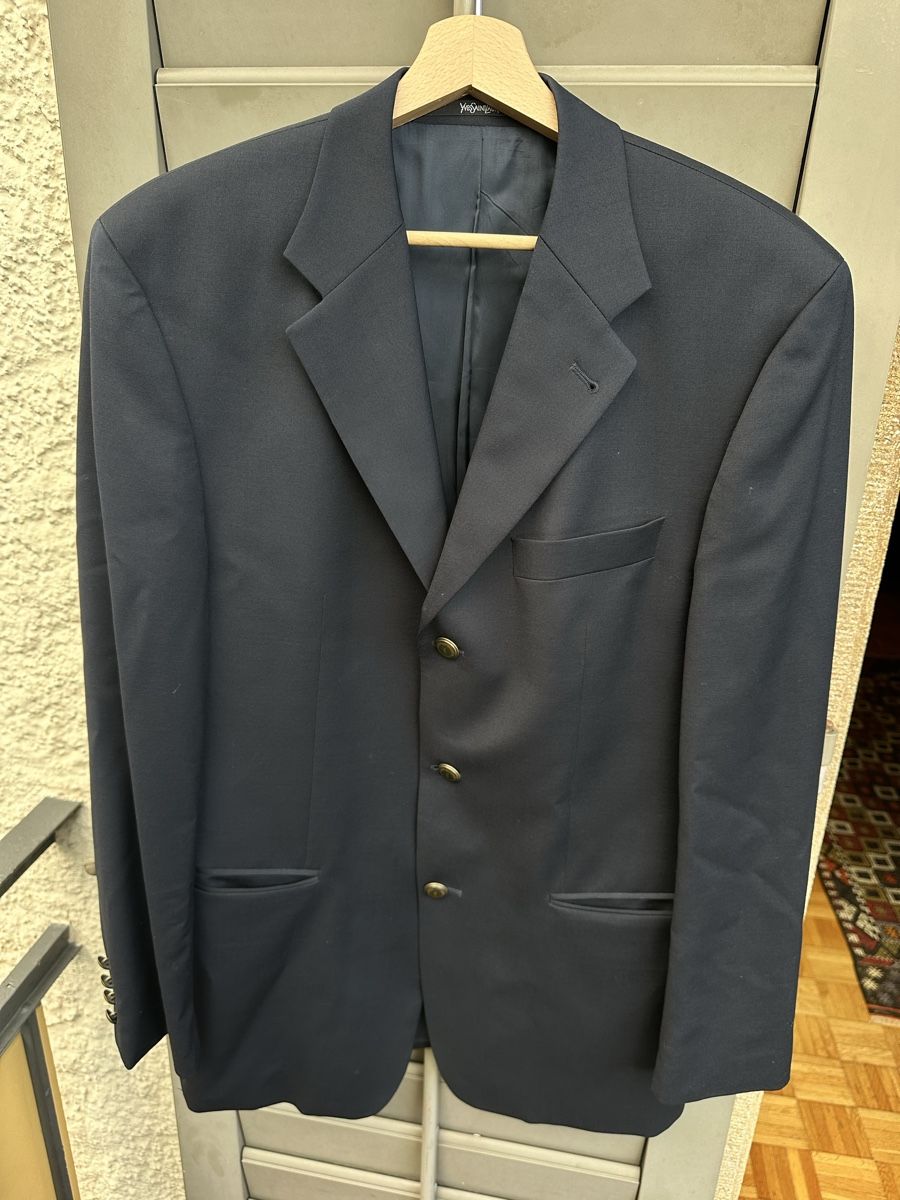 Saint Laurent Completi, tute sportive e funzionali: Yves Saint Laurent Navy / 50 – Usato da Zürich venduto da hannahbuettgen