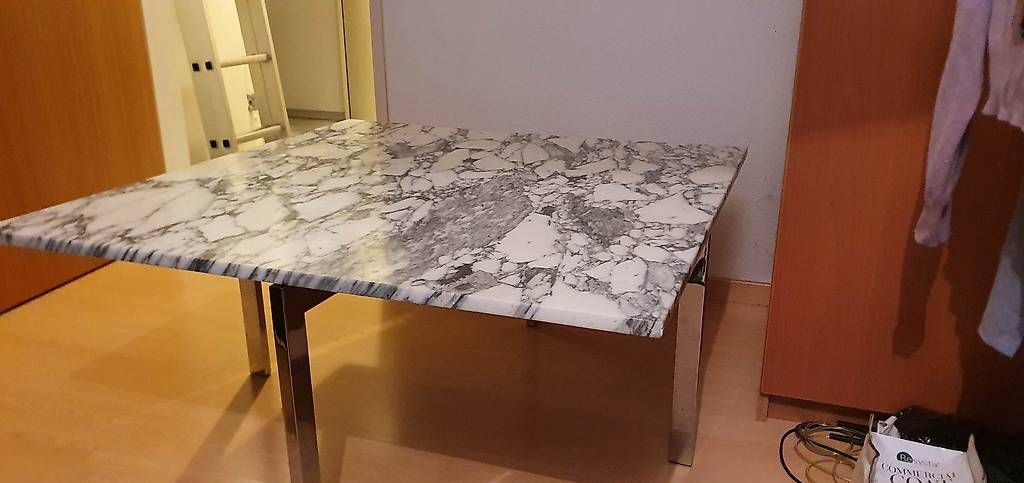 Tables: Table basse en marbre véritable – D'occasion à Chavannes-de-Bogis par Josten