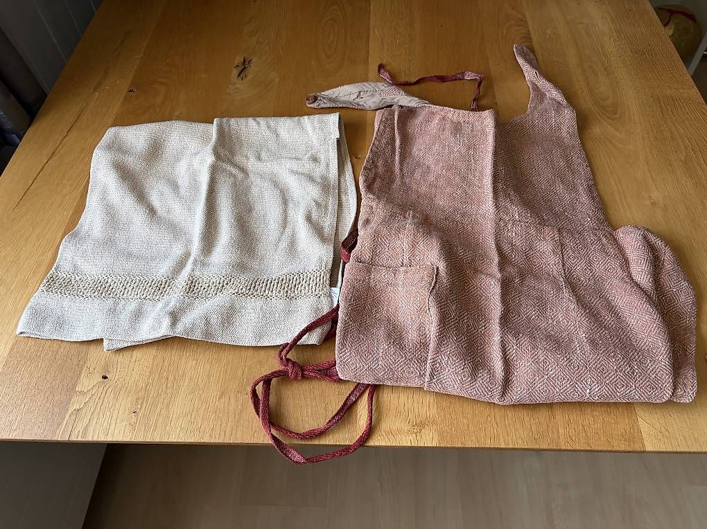 Robes: Bündner Werktagstracht – Neuf (Voir description) à Maladers par Brueni08 3
