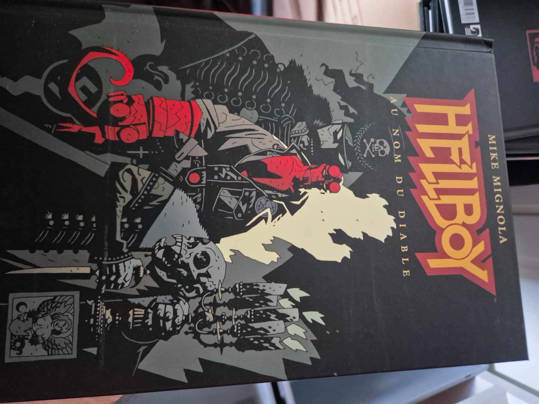 Fumetti: Hellboy tome 1 a 6 – Usato da Vauderens venduto da zom_j92z 1