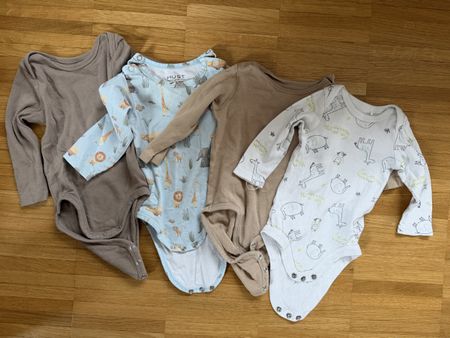 4 Langarmbody's Grösse 68, Top Zustand für Baby