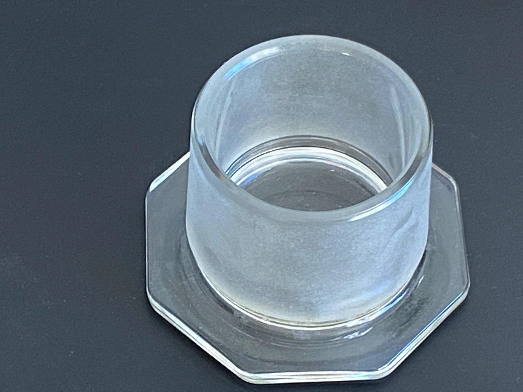 Verres: Glasstopfen mit NS 85/53 Schliff, weiss – D'occasion à Unterengstringen par Lastchance 2