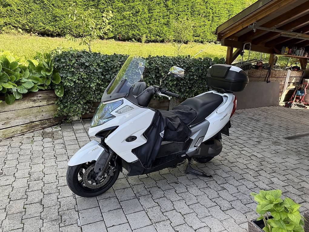 Kymco Scooter: Scooter Kymco 700i ABS – Usato da Chernex venduto da Iffp