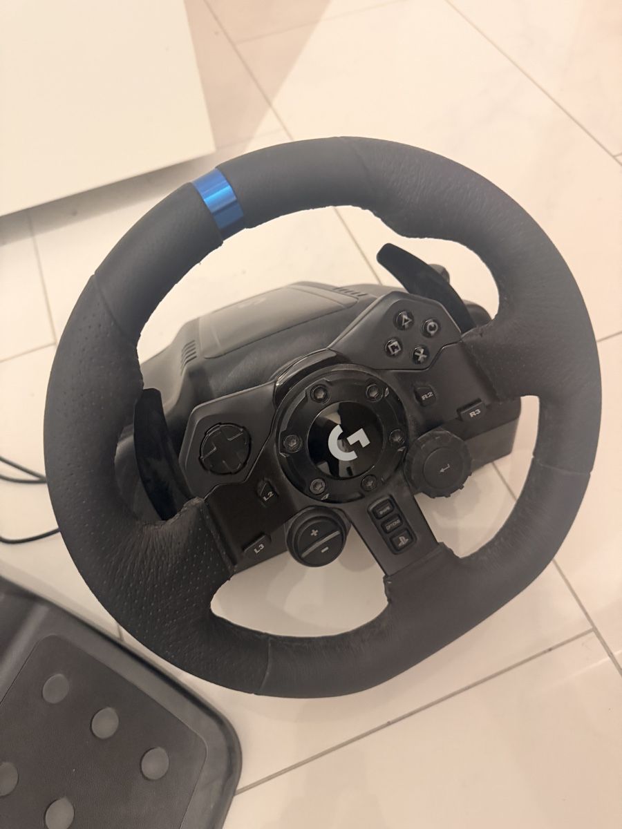 Logitech Controller: Logitech G29 Rennlenkrad mit Pedalen – Nuovo (secondo la descrizione) da Liestal venduto da Bennetton 2
