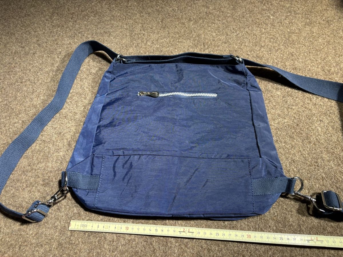 Taschen für Damen: Damen Tasche blau Stoff neu
40 – Neu (gemäss Beschreibung) aus Sisseln AG von art-dragoon 1