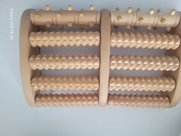 Fussmassagegeret Holz 4 Rollen guter Zustand