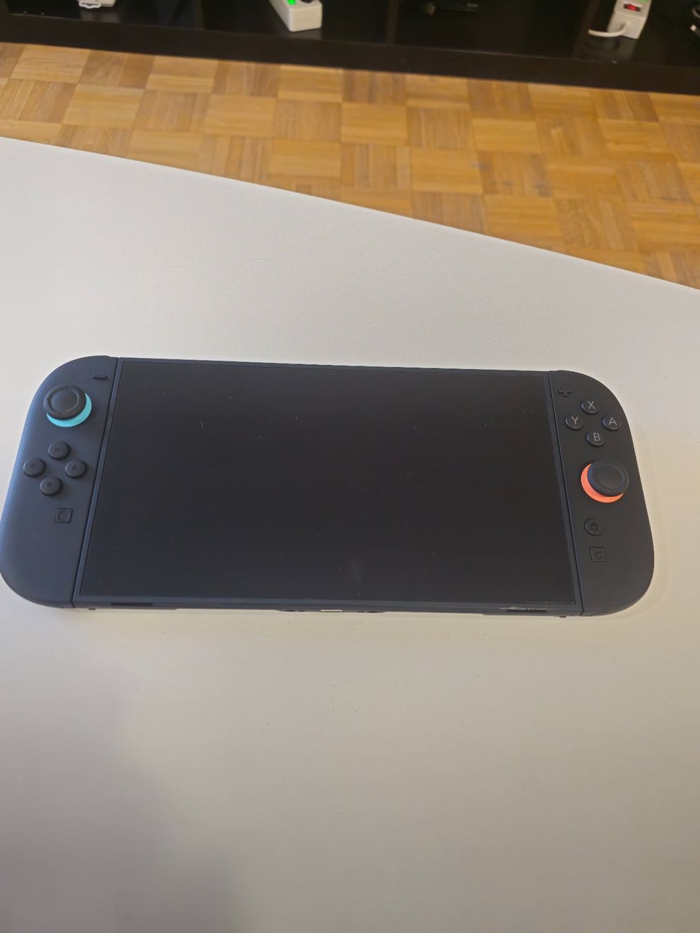 Nintendo Consoles: Nintendo Switch 2 – Neuf (Voir description) à Sierre par Serenity98 1