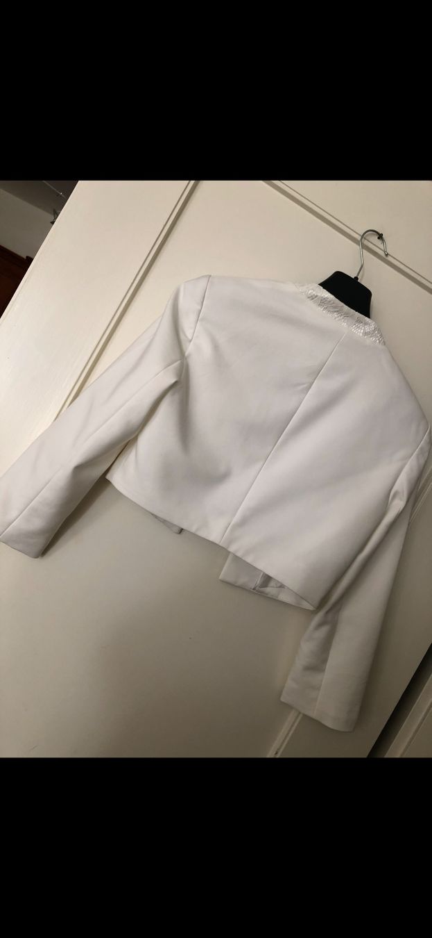 Bolero: Damen Edel Bolero Blickfang Gr36 – Nuovo (secondo la descrizione) da Basel venduto da Ivana_4 2