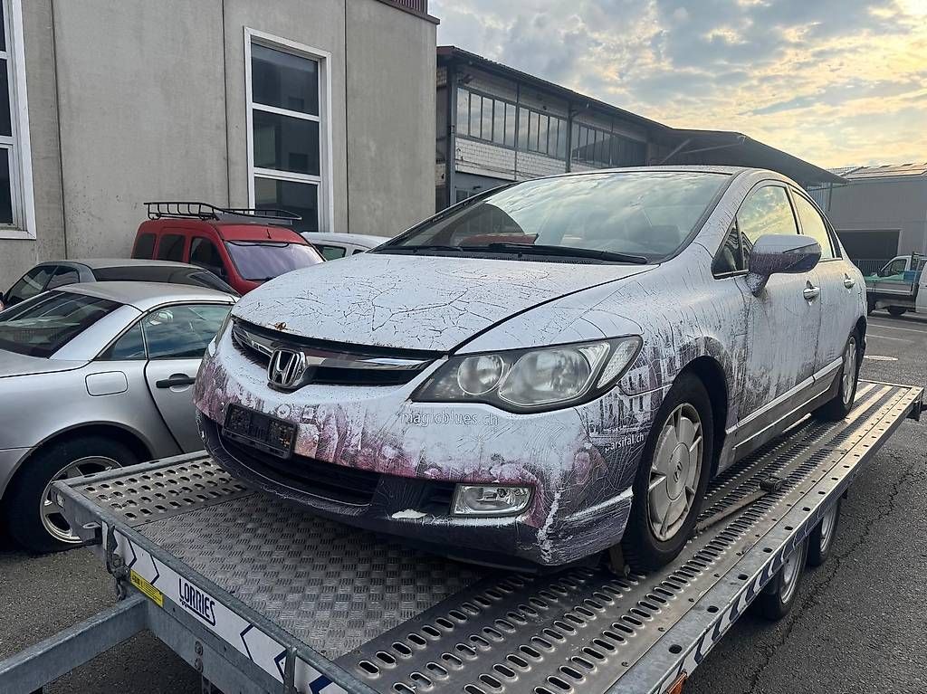 Autos: HONDA Civic 1.3 iDSi IMA Hybrid – Gebraucht aus Cadenazzo von LuismacchineSagl