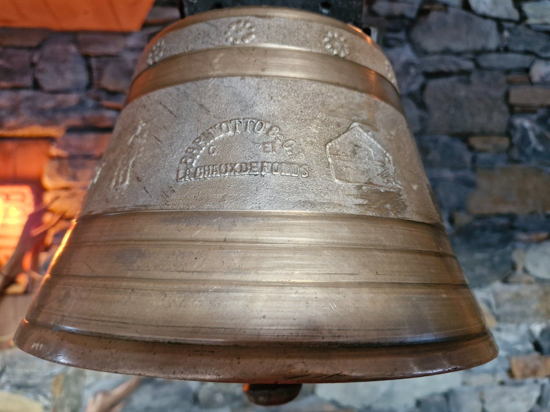Campanacci mucche: Glocke Treichel 1946 – Usato da Guarda venduto da rue_bpd7 1