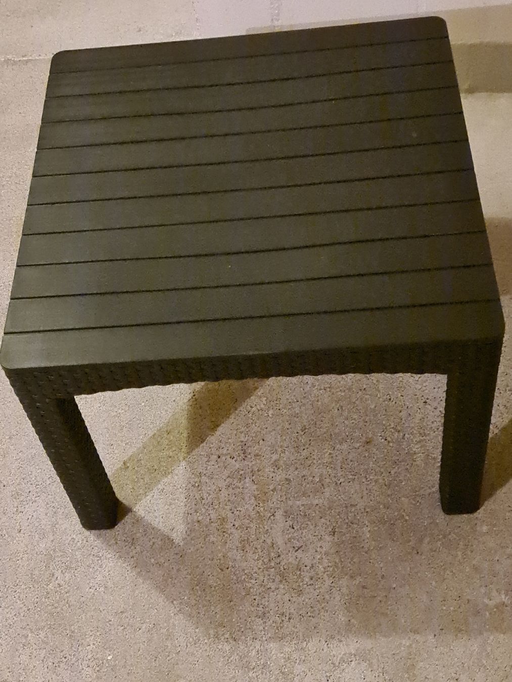 Tables: Balkon-/Gartentisch schwarz – D'occasion à Thun par erh_fs86 1