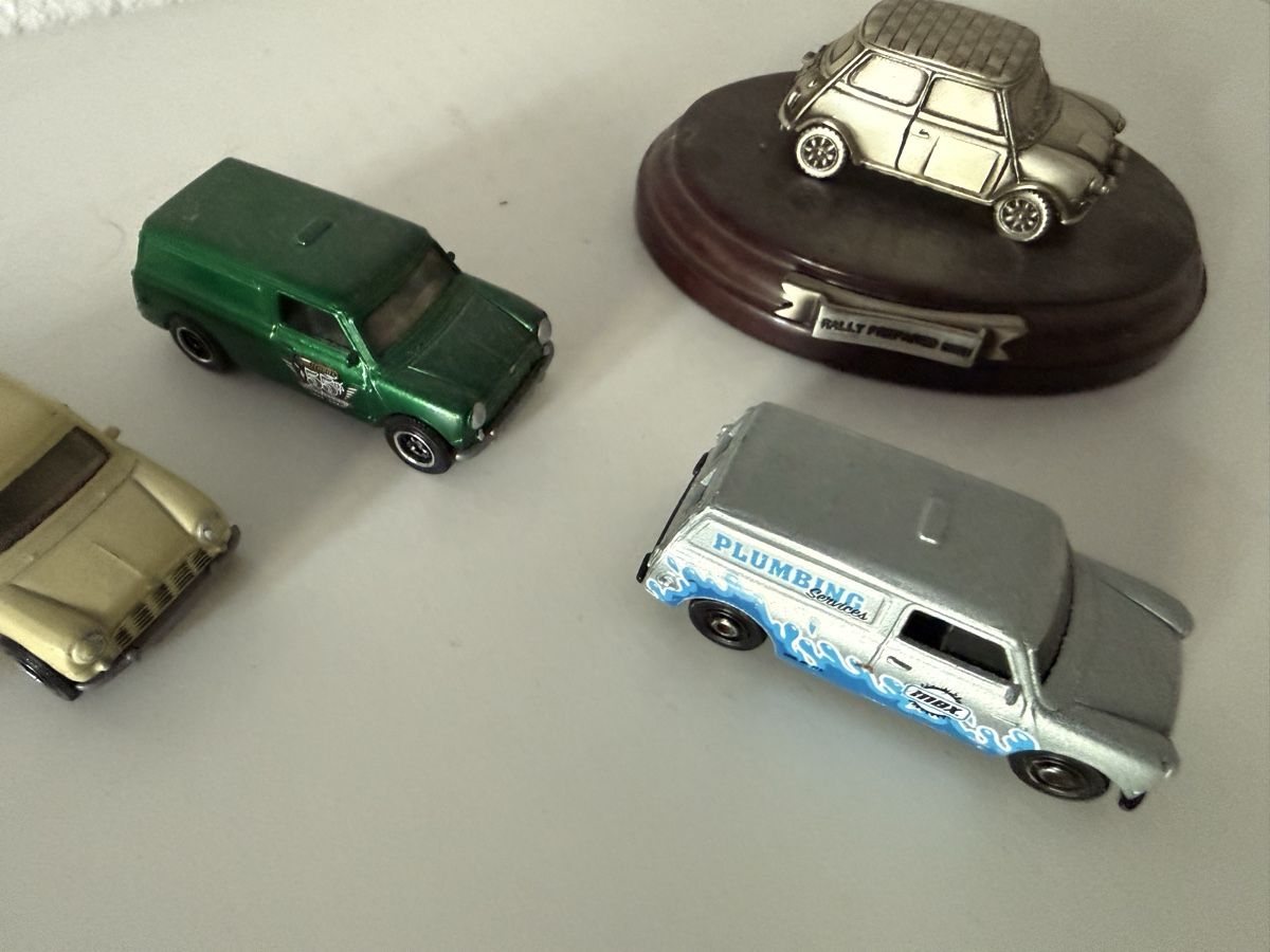 Modellbausätze & Standmodelle: Modellautos Mini Marque Models Set 4 Stück gebrauchter Zusta – Neu (gemäss Beschreibung) aus BASEL von zum_schneugge 2