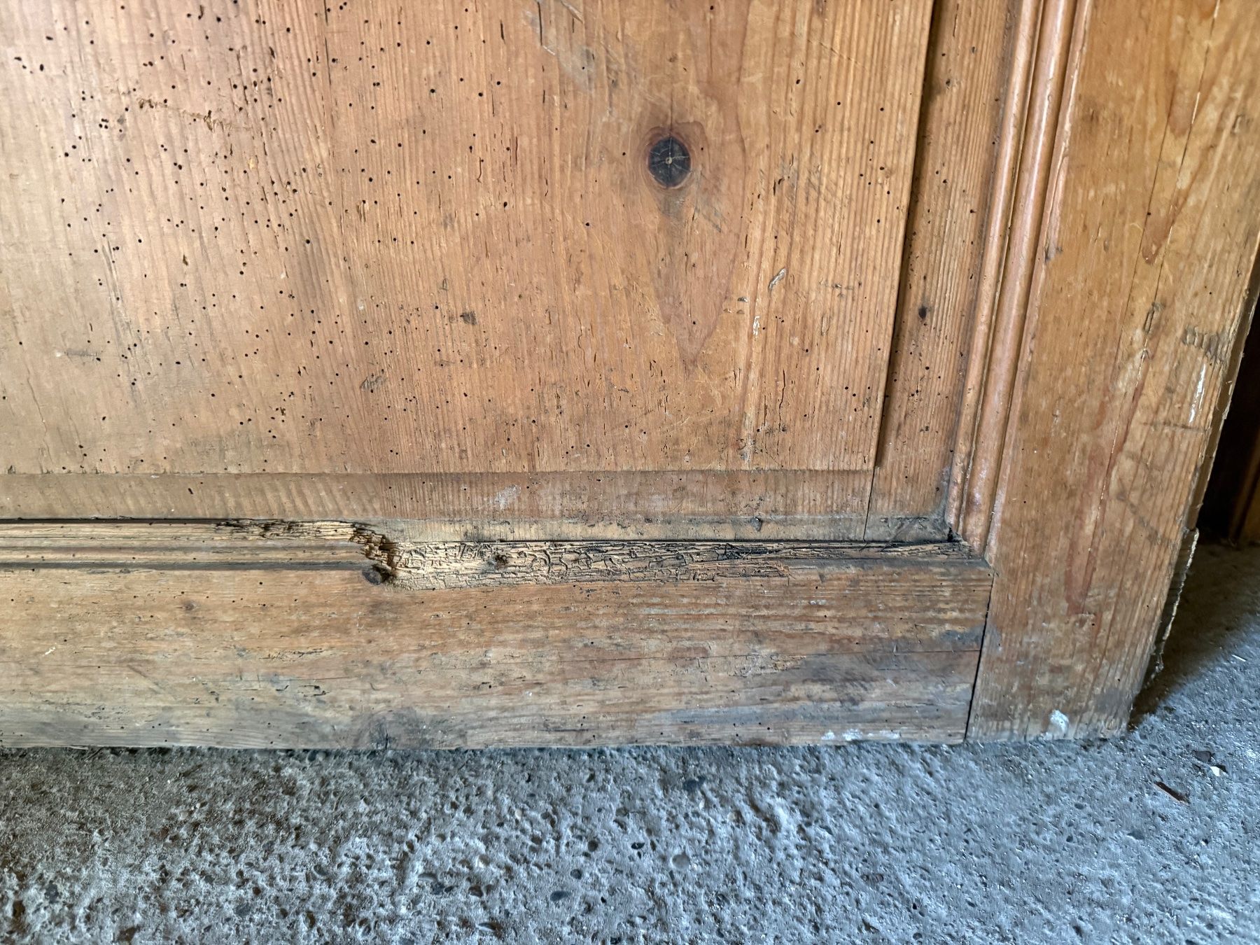 Porte: Alte Holztüre Standort Kleinlützel – Usato da Amden venduto da vipernatter 8
