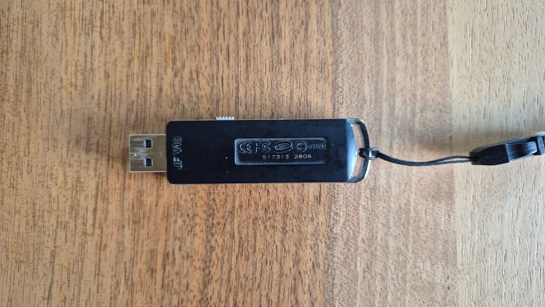USB Sticks: Transcend USB Stick 8GB Schwarz mit Lanyard – D'occasion à Lumbrein par gianandris 3