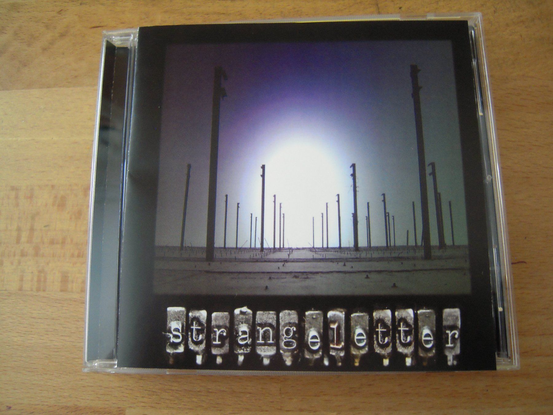 CD: StrangeLetter (CD) – Nuovo (secondo la descrizione) da Uzwil venduto da visions77