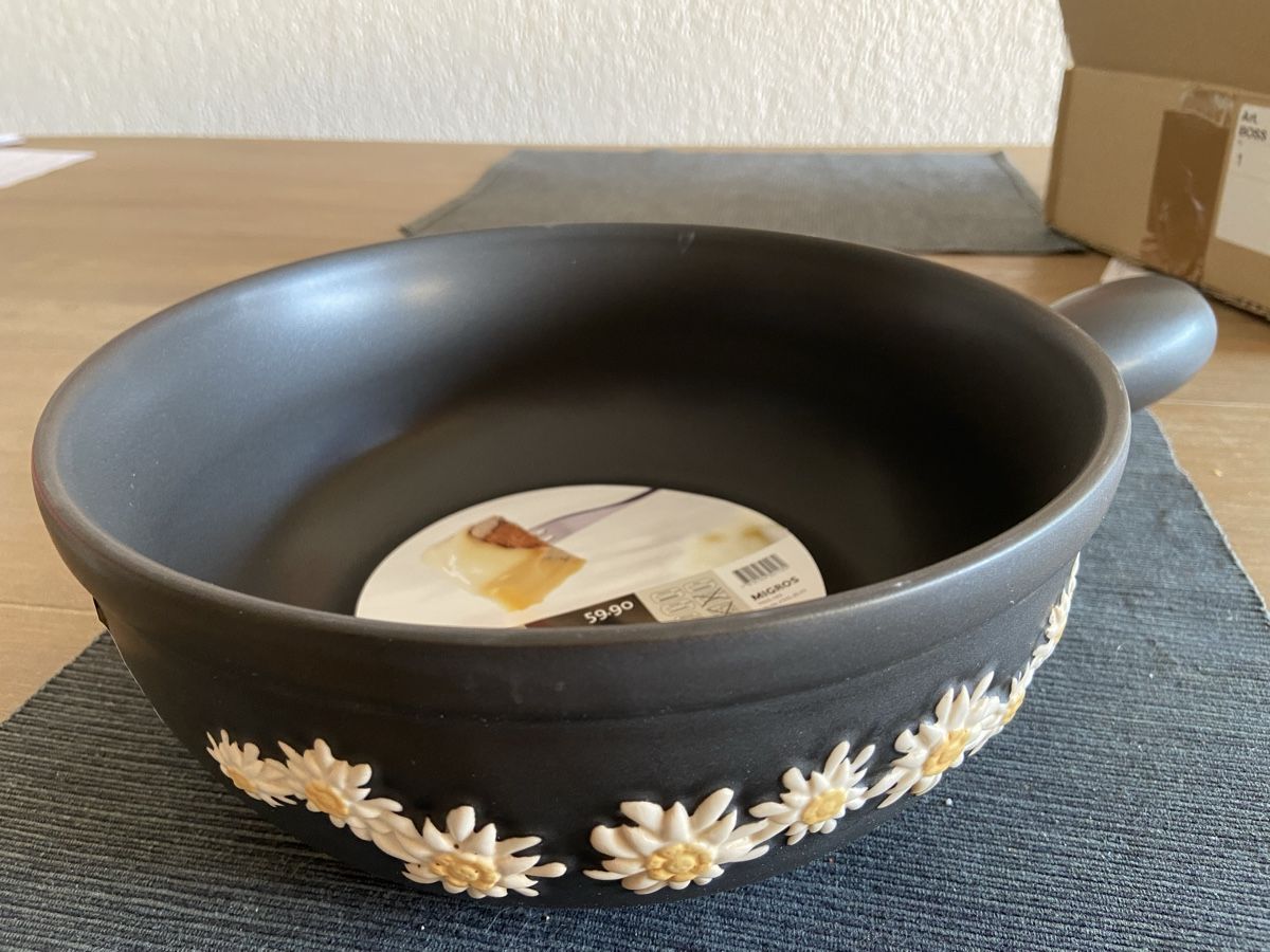 Migros Padelle: Fonduecaquelon – Nuovo e nell'imballaggio originale da Dachsen venduto da Jimmy0