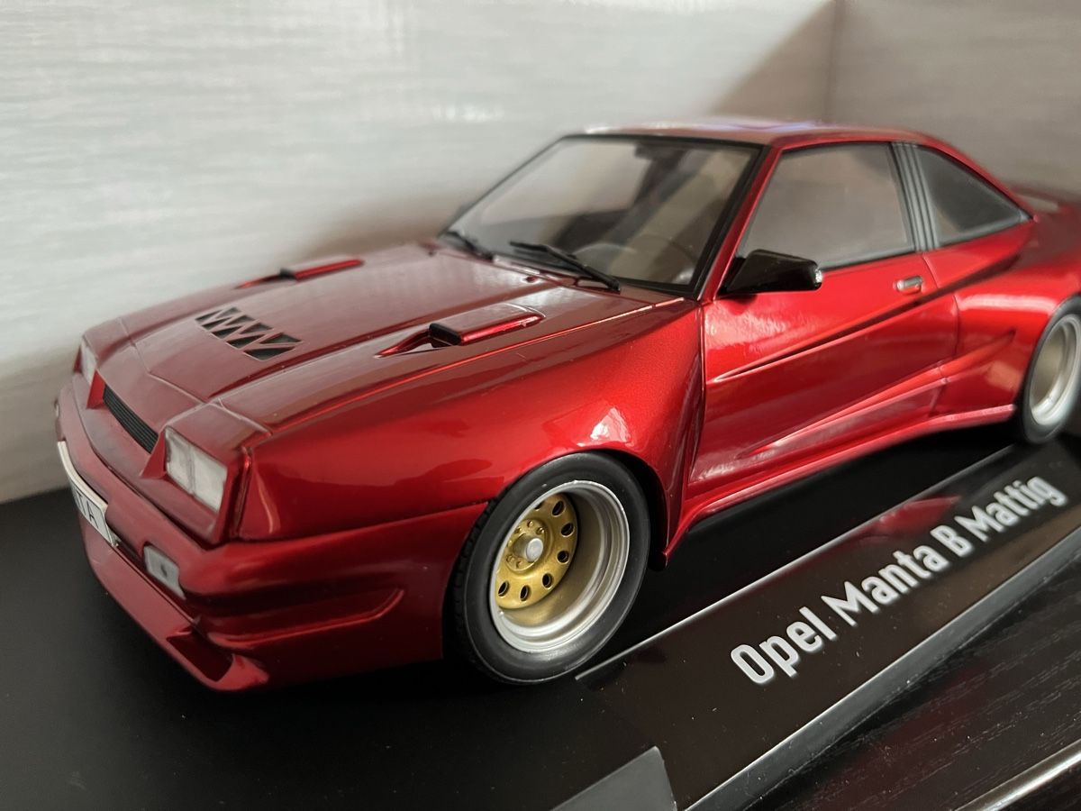 Opel Modellautos: Opel Manta Mattig.  1:18 – Neu und originalverpackt aus Rümlang von Papamoll4