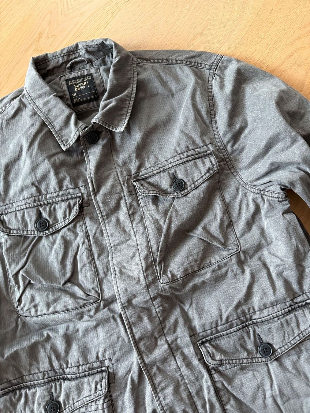 Superdry Jacken: Superdry Jacke, Grösse L – Gebraucht aus Bonstetten von Savannah7