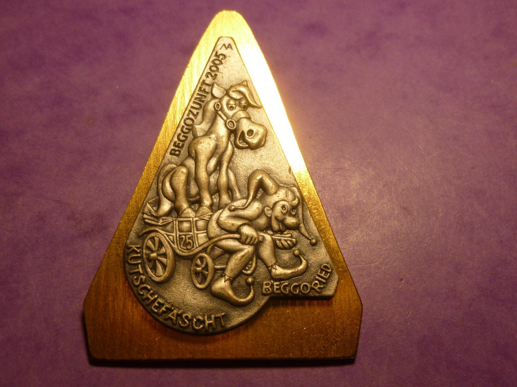 Placchette & Badge: BECKENRIED 2005 GOLD – Usato da Ried (Muotathal) venduto da Mandarin02