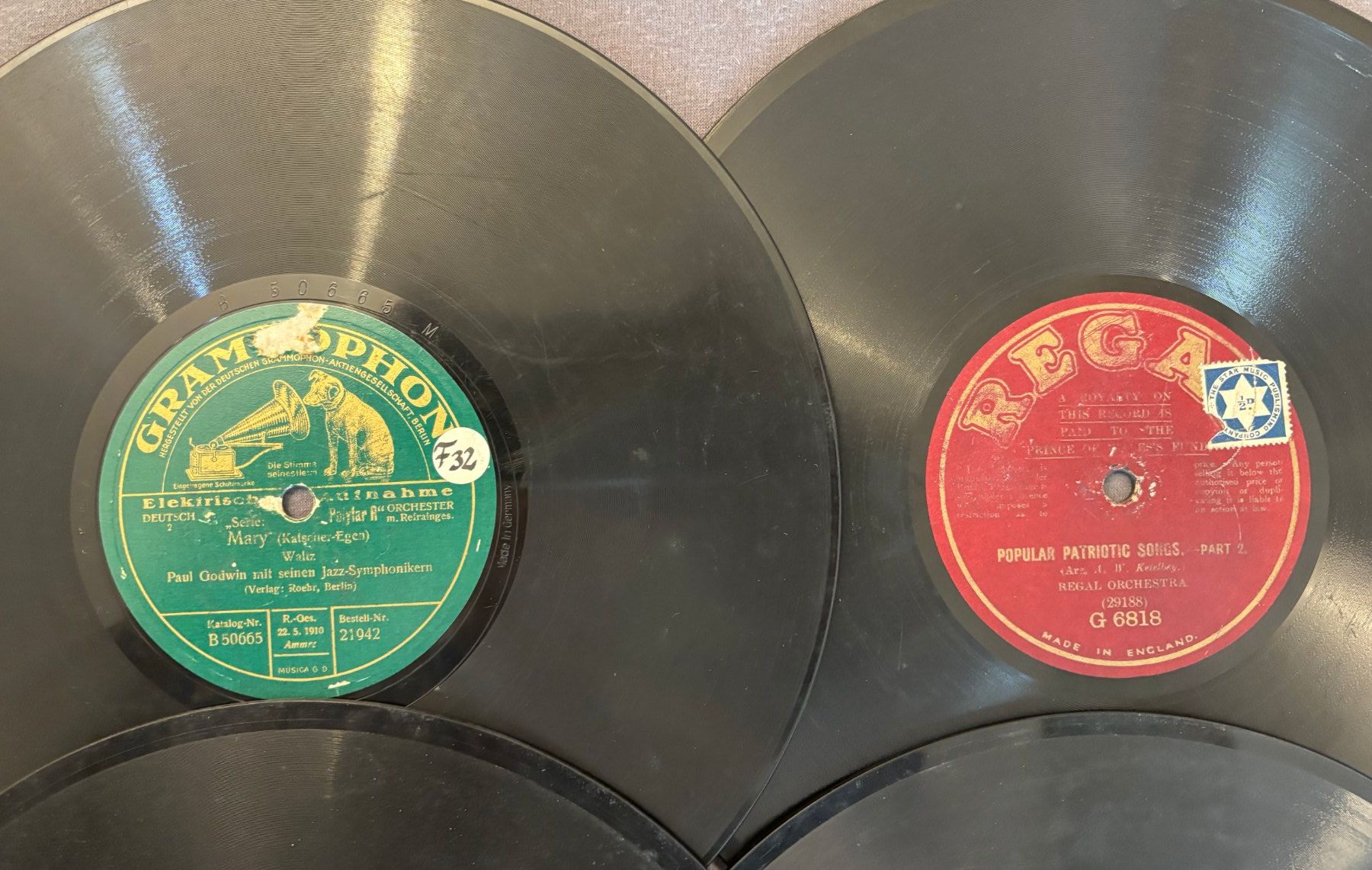 Vinyles: 8 Schellacks - Angebot 2 – D'occasion à Stans par canberra04 4