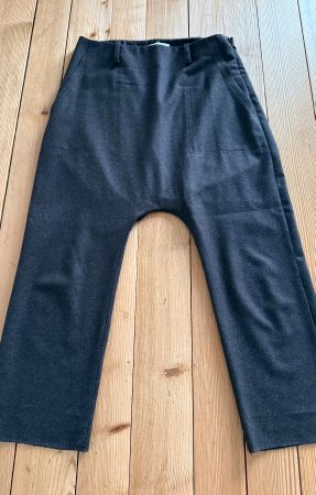 Gembalies Wollhose mit tiefem Schritt