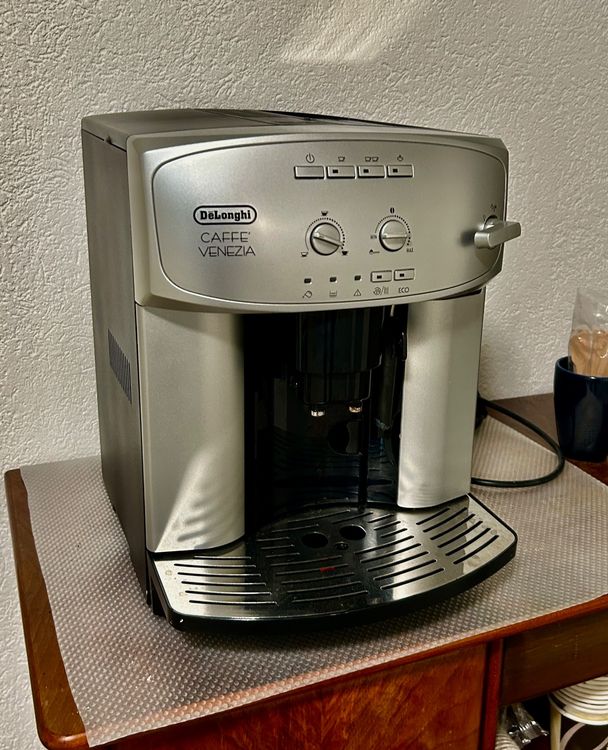 Delonghi Caffe Venezia Kaffeemaschine Vollautomat Acheter sur