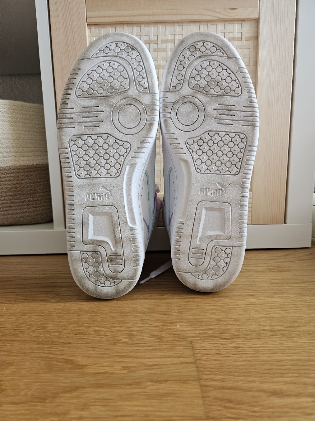 Puma Scarpe da donna: Baskets Puma blanches avec liserais mutilicolors, taille 38 – Nuovo (secondo la descrizione) da Morges venduto da Mlle_Croft_91 5