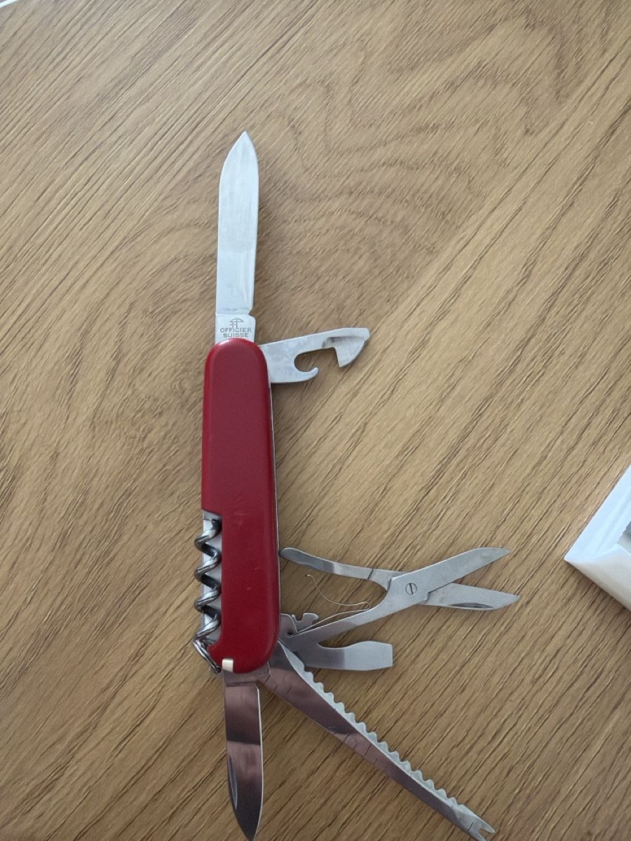 Victorinox Coltelli tascabile: VICTORINOX – Usato da Däniken SO venduto da Zii.. 1