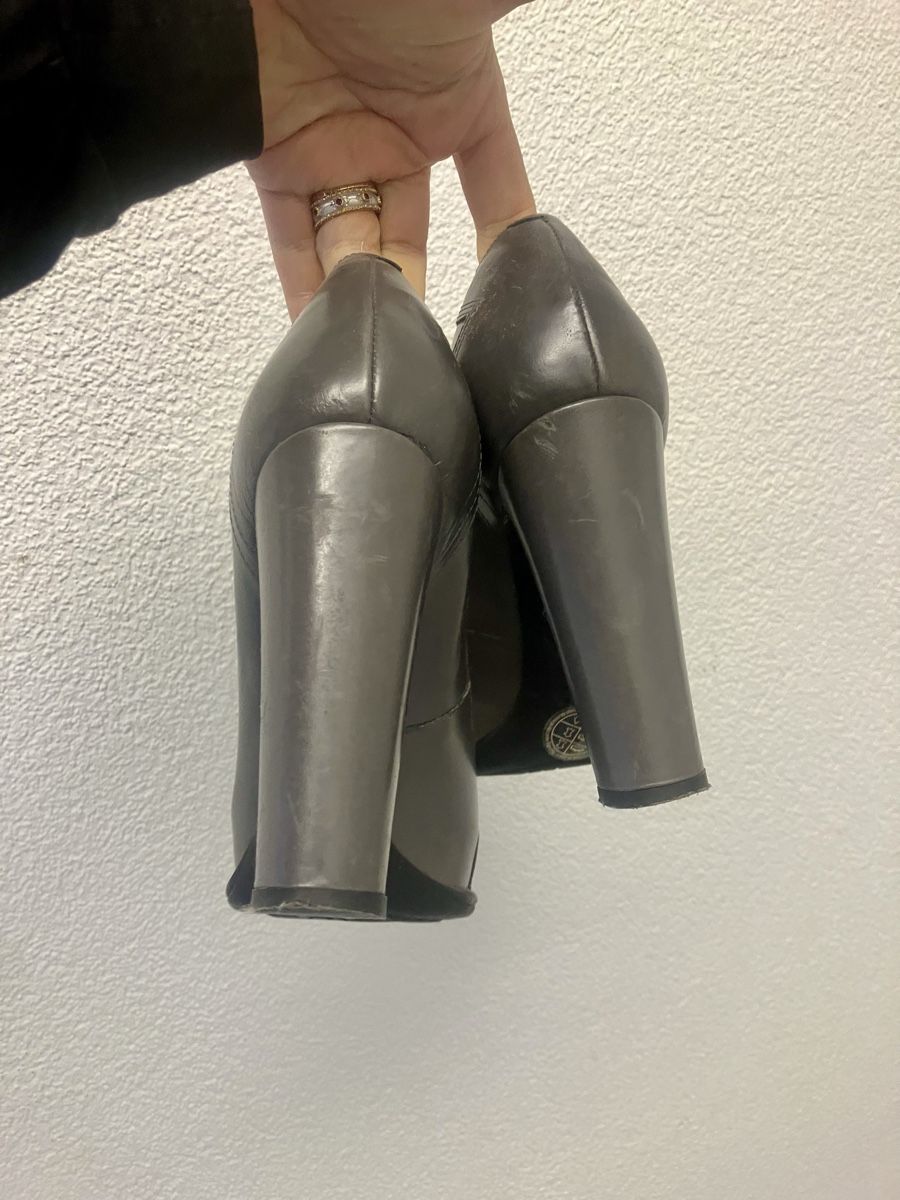 Scarpe da donna: Unisa pumps grau – Usato da Zürich venduto da nos_2msr 2