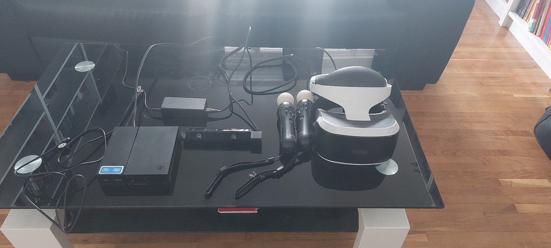 Sony Console: PS4 slim et PSVR à vendre – Usato da Genève venduto da Sylvain666 4