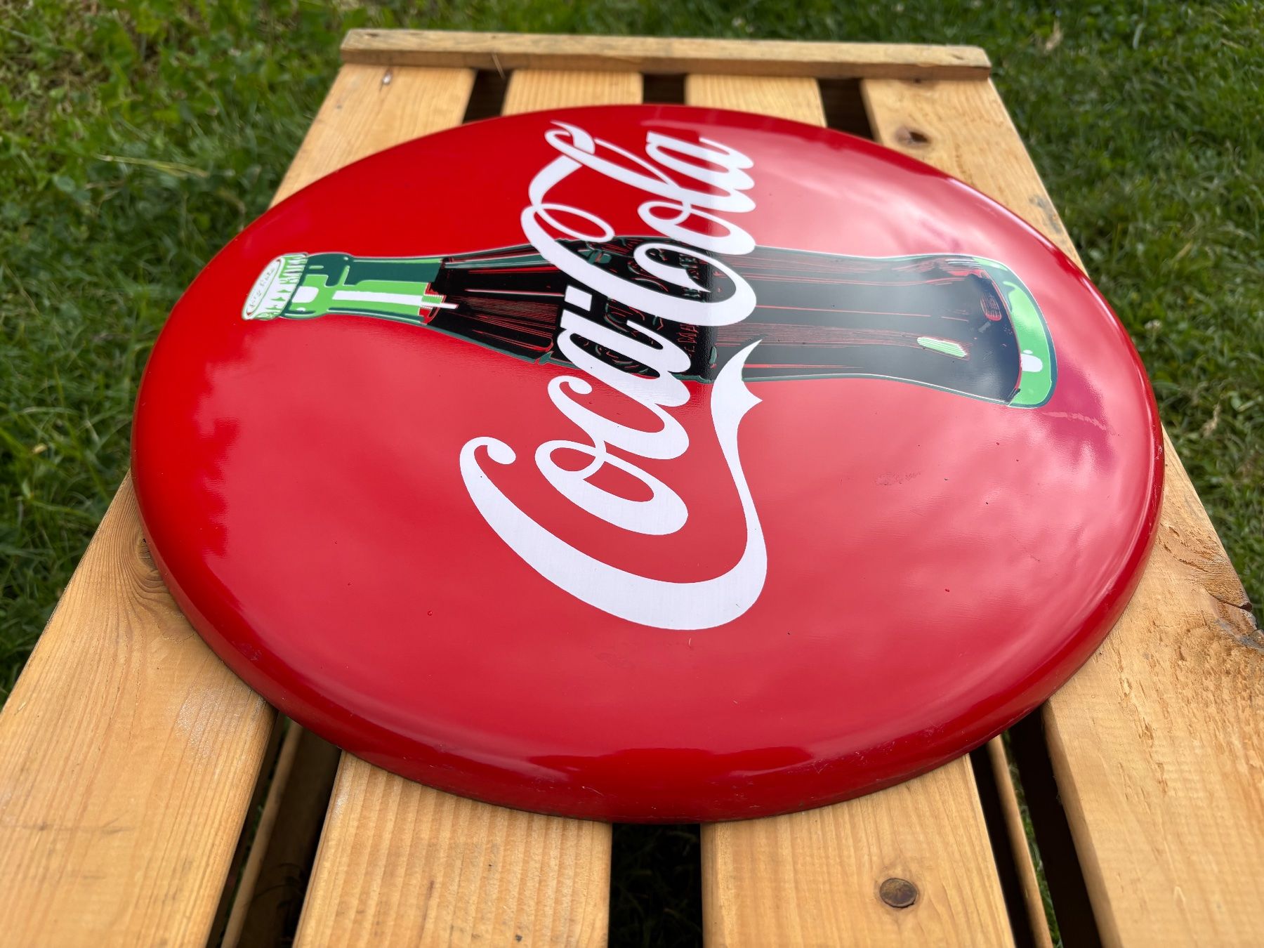 Coca-Cola Insegne: schönes rundes Coca Cola Vintage Blechschild – Usato da Feldbach venduto da Olive1 3