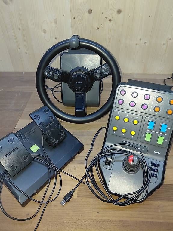 Controller: Saitek Farming Simulator Heavy Equipment  – Usato da Goldau venduto da simuu