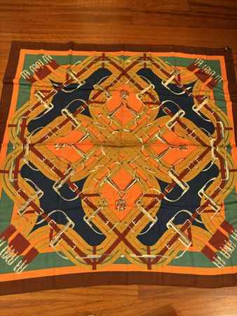 Hermes Silk and cachemire with Equestrian Design, Fall Colo