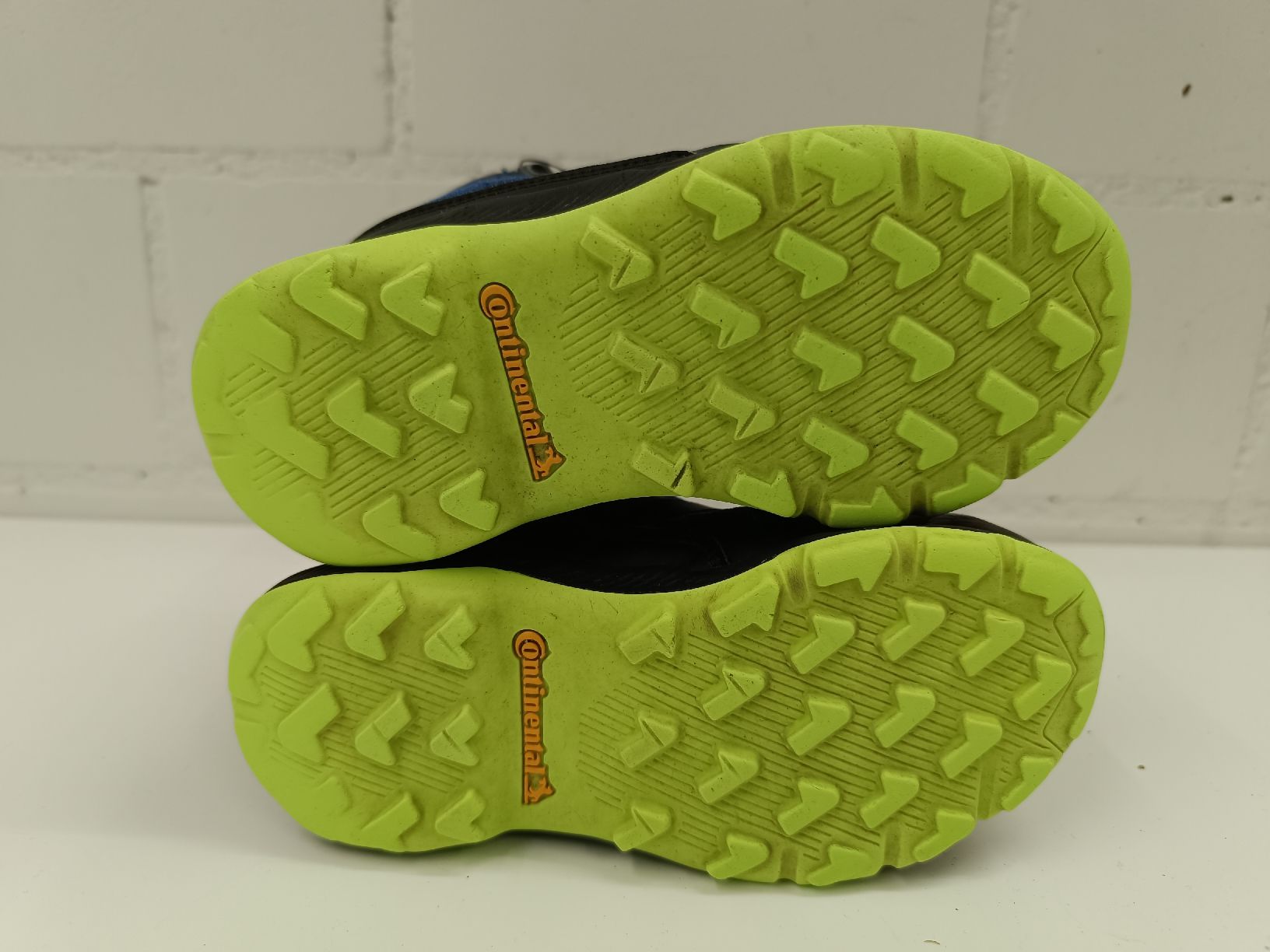 Adidas Scarpe per ragazzi: adidas Terrex Wanderschuhe Gr. 30 – Usato da Ehrendingen venduto da Cheronimo2 3