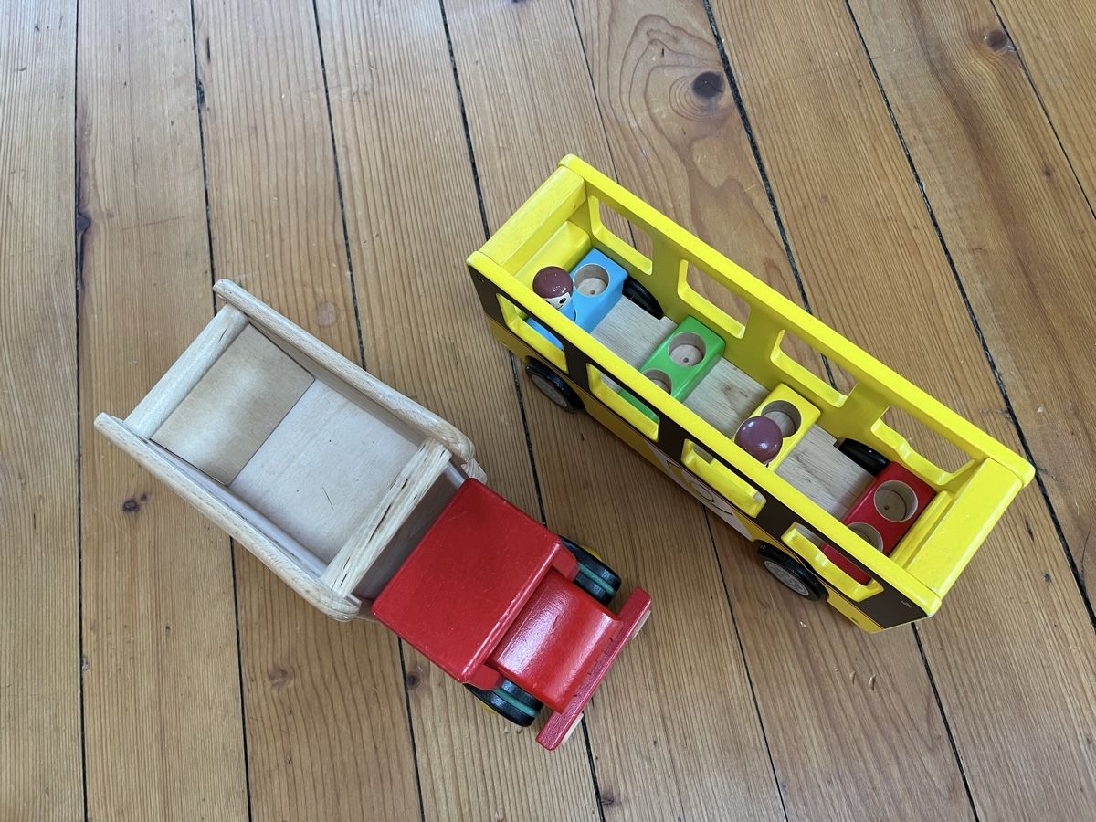 Giocattoli: BAJO Lastwagen und Spielba Postauto – Usato da Schönenwerd venduto da Phipsz 2