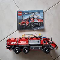 Lässiges Lego Technic Flughafenlöschfahrzeug 42068