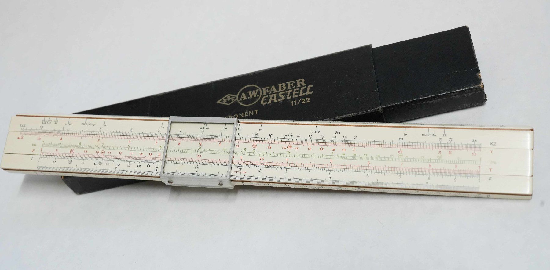 Misurare: Vintage Rechenschieber Faber Castell – Usato da Zürich venduto da Myomesin