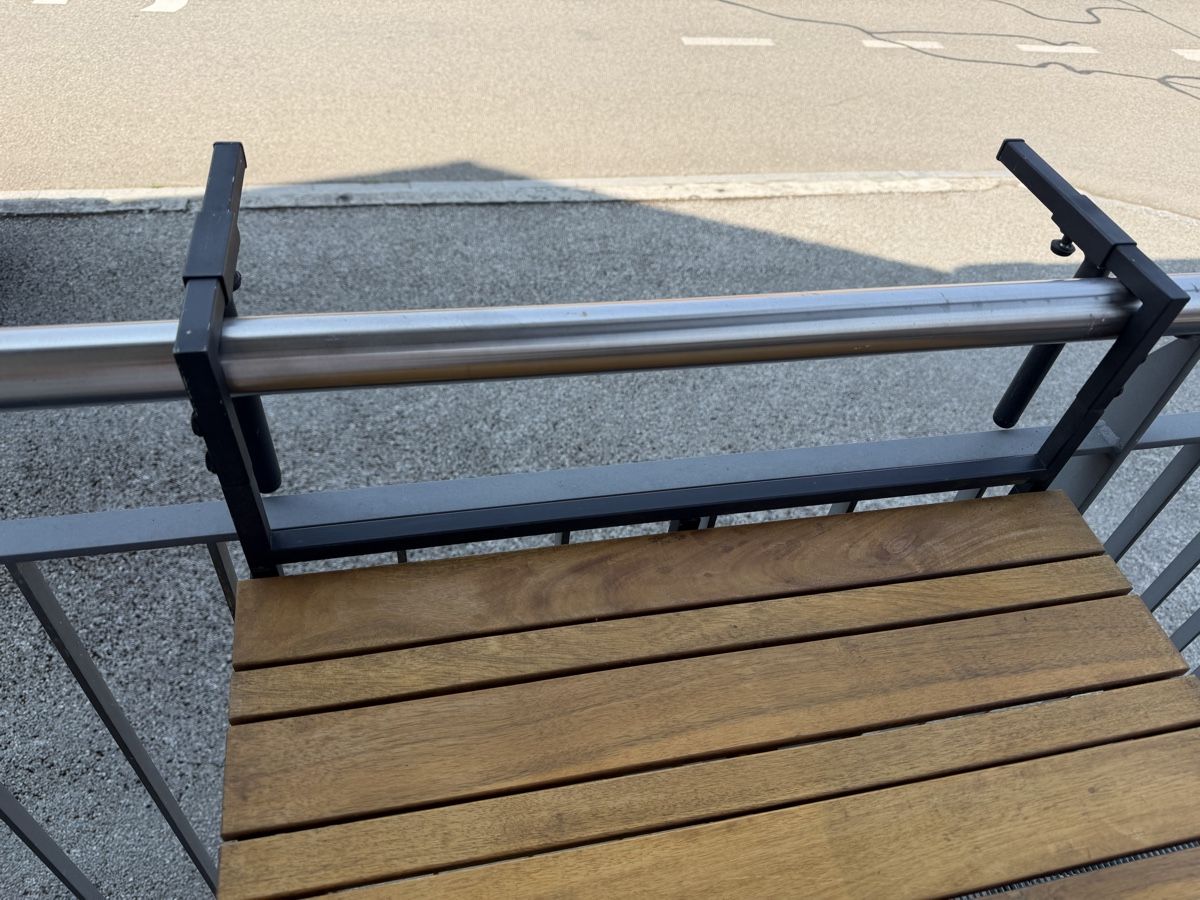 Tables: Balkongeländer Tisch. – D'occasion à Utzenstorf par Faustinok01 3