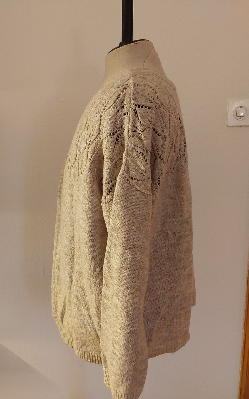 Jacken: Strickjacke beige 40/42 – Gebraucht aus Köniz von scopello12 1