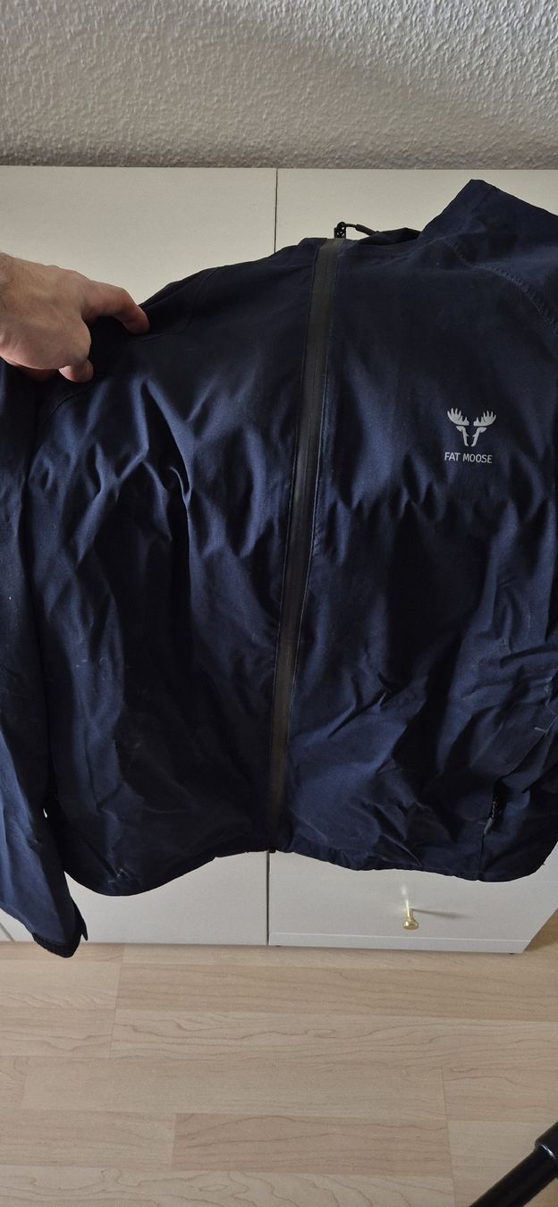 Giacche: Fat Moose Jacke dunkelblau grösse M – Nuovo (secondo la descrizione) da Rieden AG venduto da POKEBOKA.CH 8