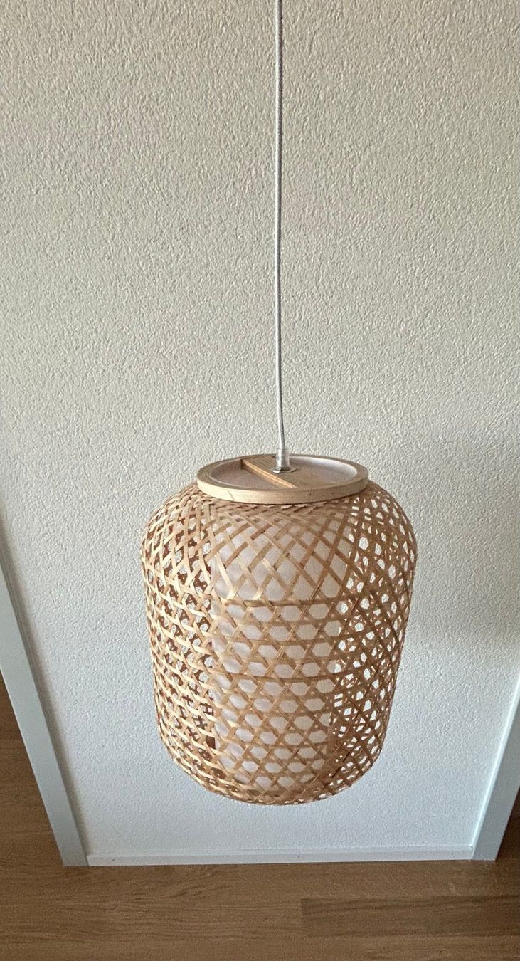 Lustres & lampes de plafonds: Hängelampe/ Pendelleuchte – D'occasion à Bern par Choco