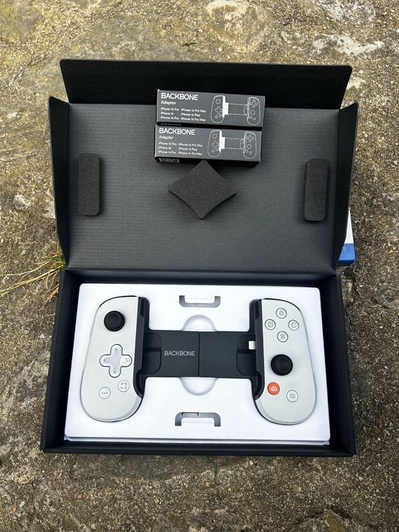 Backbone Controller PS Layout (Gebraucht) in Riva San Vitale für CHF 40 ...