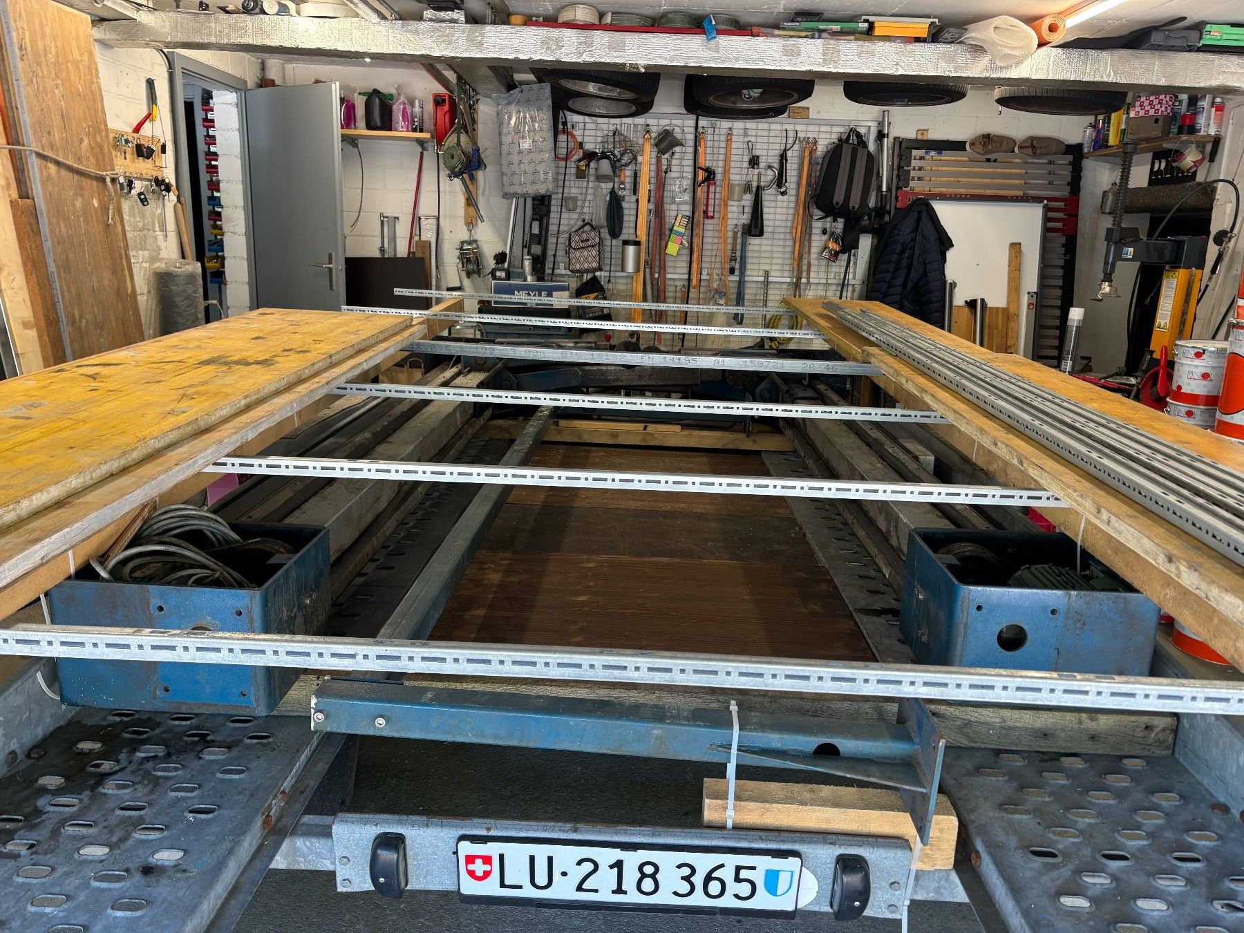 Piattaforme elevatrici & Crick: Hebebühne, Autolift – Usato da Emmenbrücke venduto da car08 1
