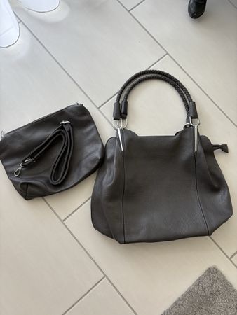 Handtasche mit kl. Innentasche NEU
