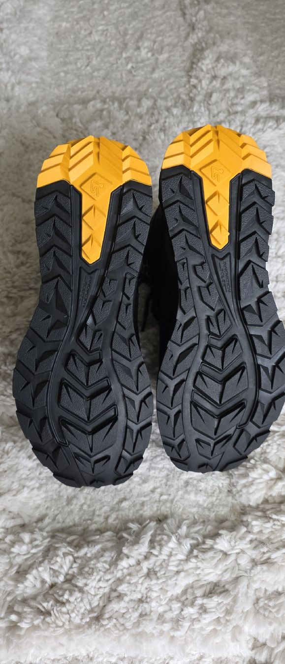 Scarpe da uomo: NEU! Revolutionrace Wanderschuhe Grösse 42 – Nuovo e nell'imballaggio originale da Adliswil venduto da sushipeti 3