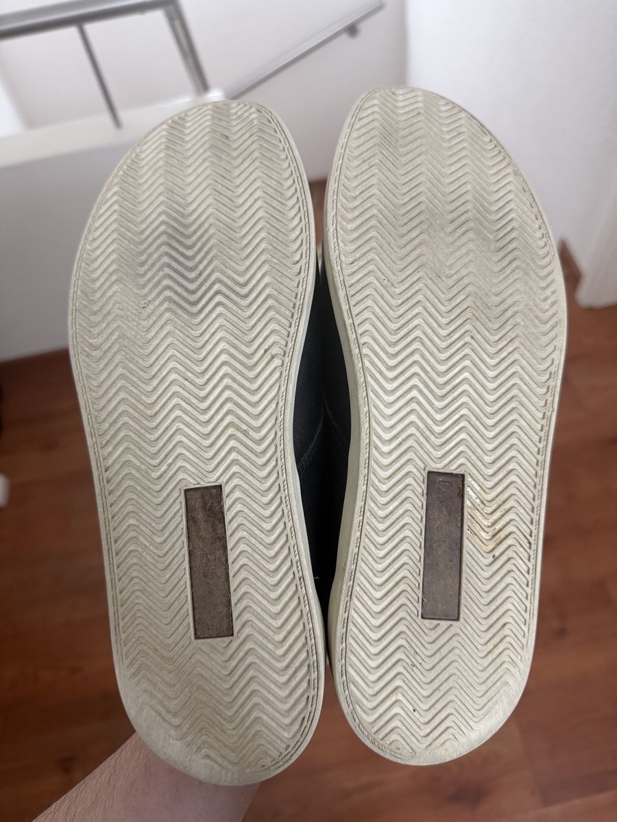Herrenschuhe: Lacoste Gilford Leder Sneaker Schwarz EU42 – Gebraucht aus Dänikon ZH von RAFIMIKI 4