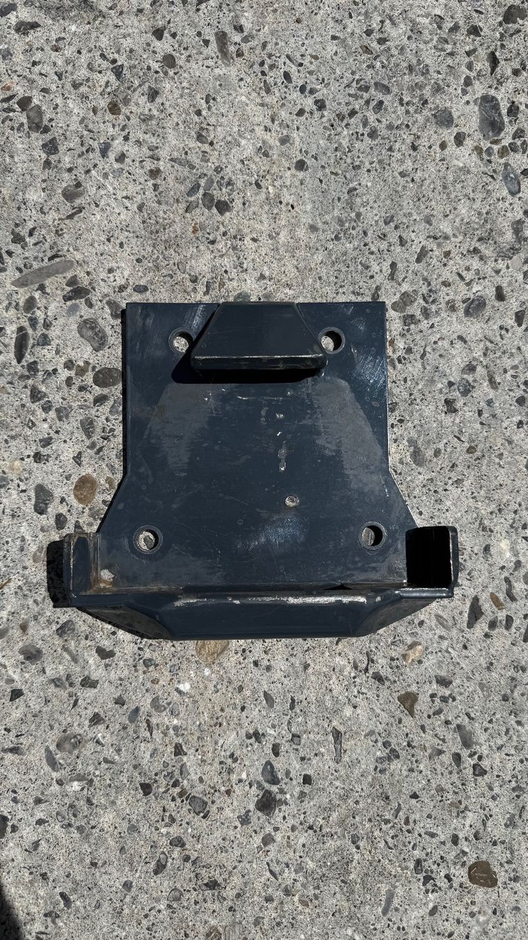 Brielmaier Zubehör Traktoren & landw. Fahrzeuge: Brielmaier Original anbauplatte – Gebraucht aus Schwyz von turbo_chlaus 1