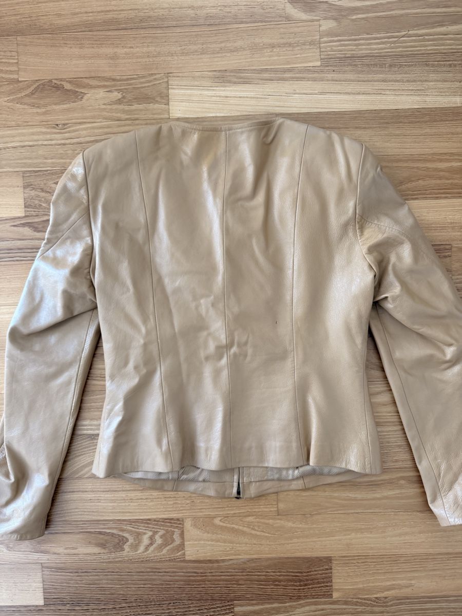 Madeleine Giacche: Edle Echtleder Jacke von Madeleine, Grösse 38 – Usato da Adligenswil venduto da mypremium-shop 1
