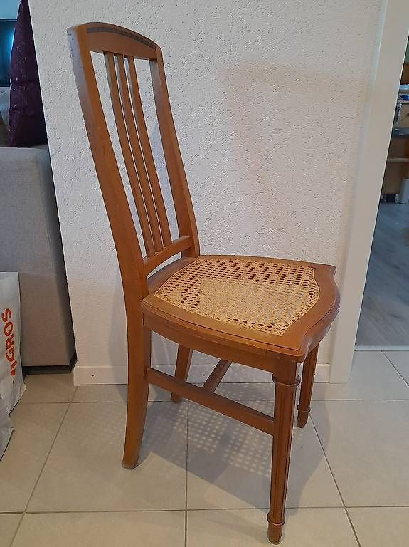 Sedie: 2 chaises en cannage traditionnel – Usato da Les Geneveys-sur-Coffrane venduto da papoute 3